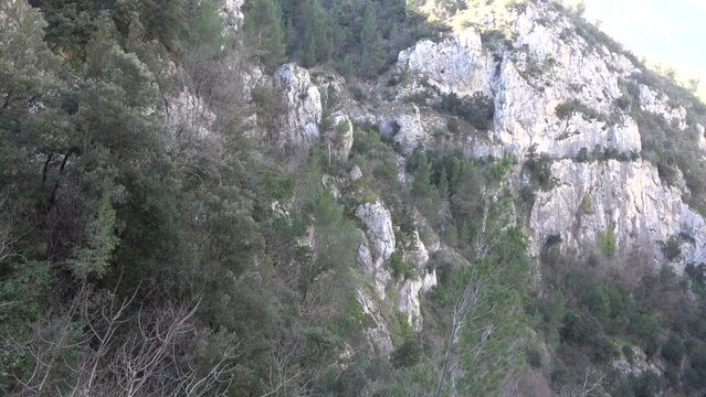  Raiano, Italy The Gole di San Venanzio nature reserve with canyon and mountains. 