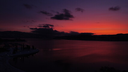 Fototapeta na wymiar Lake Okanagan, British Columbia- TaylorAnne Photography Sunset
