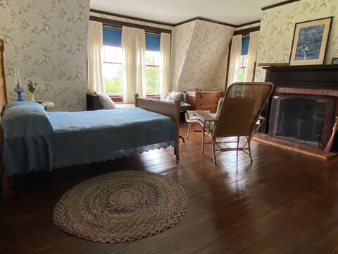 Campobello Island, New Brunswick: Roosevelt Campobello International Park, summer retreat of Franklin D. Roosevelt and Eleanor Roosevelt. Interior, Master Bedroom for the president.