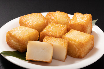 厚揚げキューブかまぼこ
