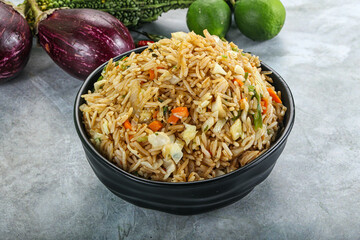 Stir fried rice with vegetables