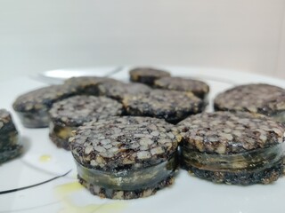 Morcilla de Burgos, comida tradicional española. Black pudding from Burgos, traditional Spanish food.