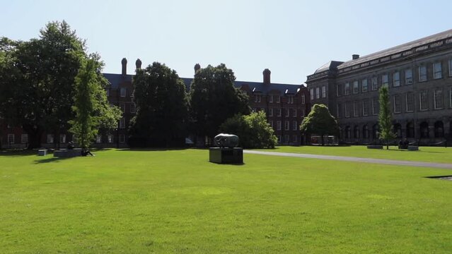 TRINITY COLLEGE OPENING HOURS visual data 6