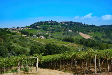 Fototapeta na wymiar Country landscape near Orsogna and Bucchianico, Abruzzo, Italy
