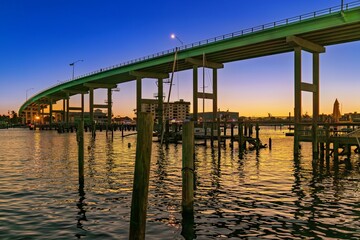 Fototapeta na wymiar Matanzas-Bridge Ft.. Myers Beach USA Florida