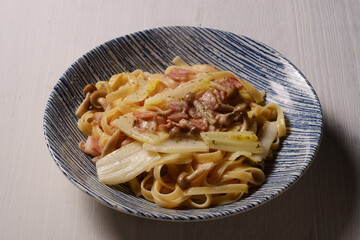 白菜とベーコンのクリームパスタ