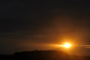 Naklejka na ściany i meble sol em fim de tarde, lindo pôr do sol 