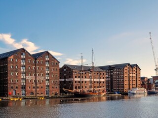 Gloucester Docks 