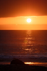 Naklejka premium Atardecer bello