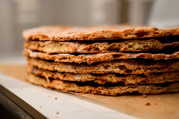 Layering the cake. Fundamental part of baking goodness