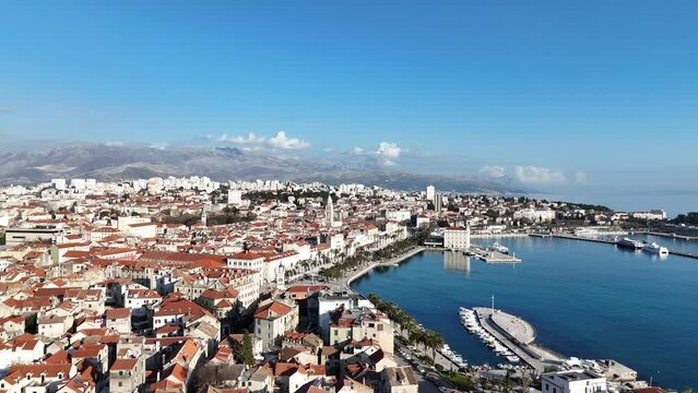 Split Serenity: A Drone's Exploration of the Majestic Cityscape including Oldtown 