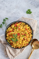 Cauliflower rice with vegetables