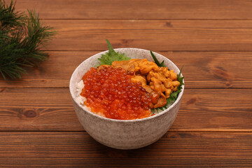 うにいくら丼