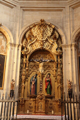 Obraz premium Inside Granada Cathedral, Spain. Statue of the Cross of Jesus
