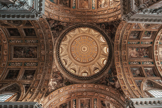 interior of the cathedral of  ges&ugrave; nuovo Naples, italy