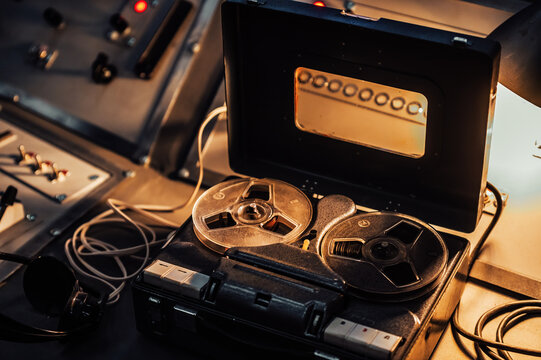 Reel-To-Reel Images – Browse 4,239 Stock Photos, Vectors, and
