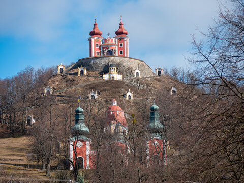 Calvary above Bansk&aacute; &Scaron;tiavnica is one of the most beautiful baroque calvaries in Slovakia and Europe. We can admire its beauty from afar.