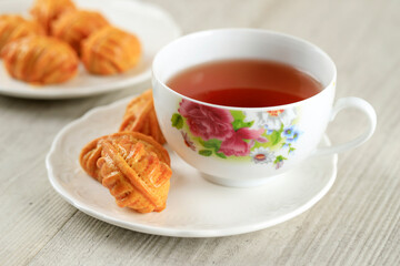 Kue Kering Nastar Daun. Pineapple Tart with Leaves Shape