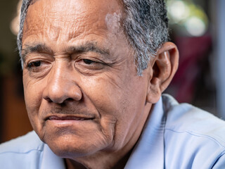 Obraz premium portrait of a senior person, indian old man