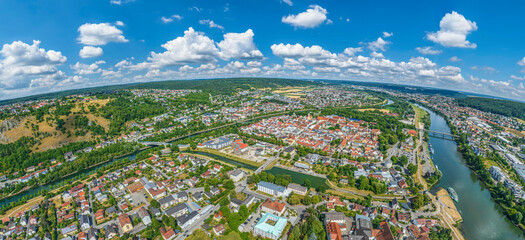 Ausblick auf die Stadt und Region Kelheim im Donautal