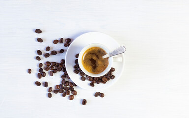 Espresso coffee mug with beans