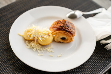 A plate of hotel dessert