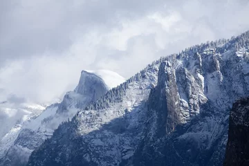 Crédence de cuisine en verre imprimé Half Dome Yosemite in Winter