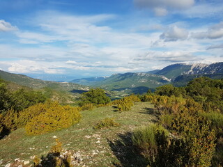 La vallée du Jabron et la montagne de Lure