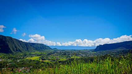 Vue sur la Plaine des Palmistes depuis le Gros Piton Rond - Ile de la Réunion

View of la Plaine des Palmistes - Reunion Island