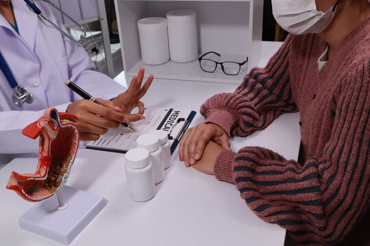 The doctor explained gastritis using a model. Treatment options were discussed. Understanding the condition better helps in managing it effectively.