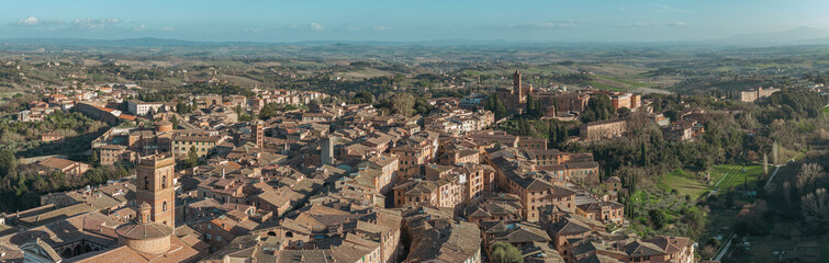 Fototapeta premium Cityscape of Siena seen from Torre del Mangia, Tuscany, Italy