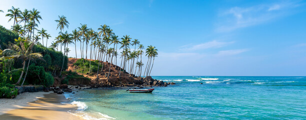 Beautiful Indian Ocean coastline on the island of Sri Lanka, Mirissa.