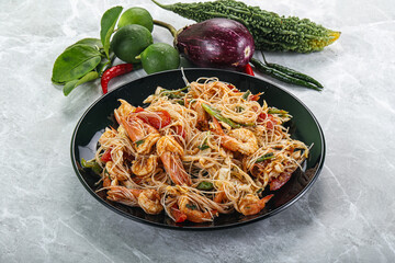 Thai Spicy Vermicelli Salad with Prawns