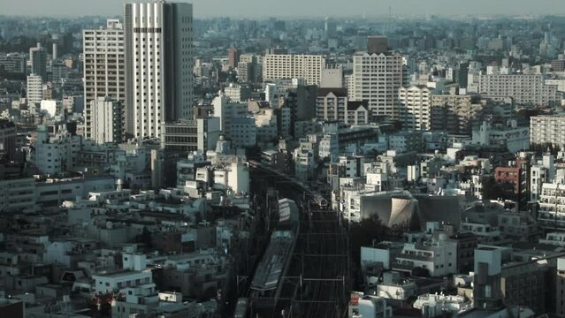 Tokyo Scene : Panoramic View of Urban Landscape  |  Shinjuku, Tokyo, Japan