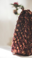 Handbags today have a flashy and sparkling look. On this occasion, decorations such as beads,...
