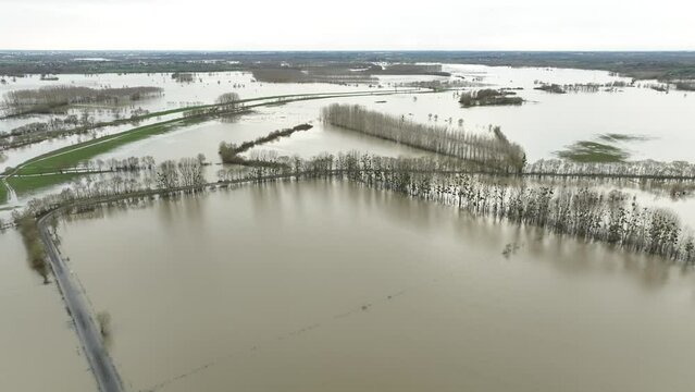 flooding of the La Sarthe river, at Briollay, Maine et Loire, France
