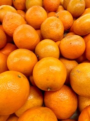 oranges in the market