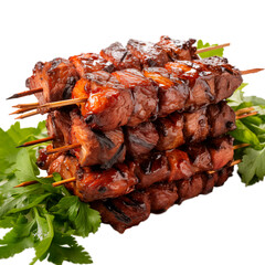 Souvlaki de pollo y cerdo, kebab döner. Brochetas de carne a la parrilla aislados en transparente.