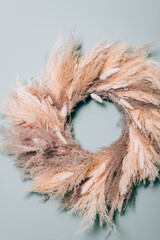 Wreath from Reed Plume Stem, Dried Pampas Grass, Decorative Feather Flower Arrangement for Home on Wall, New Trendy Home Decor