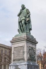Fototapeta premium Statue of William I Prince of Orange (1845) on Het Plein. William, I known as William the Silent or William of Orange (Willem van Oranje). The Hague, (Den Haag), The Netherlands.