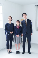 家族　親子　新生活　ポートレート