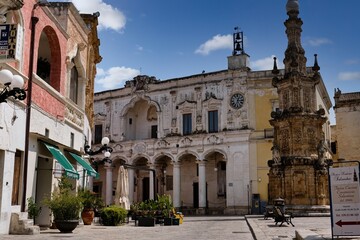 Piazza Salandra, located in Nardò (Puglia, Italy),is a true gem of Baroque architecture. This space represents the beating heart of the city,surrounded by historic buildings and charming atmosphere