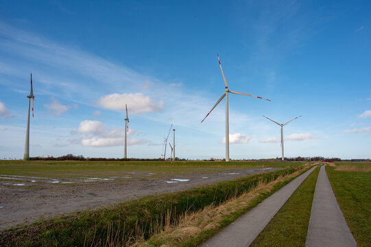 Windradbau, Ausbau erneuerbare Energie