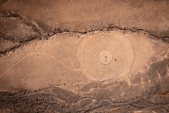 Steinlabyrinth in der W&uuml;ste