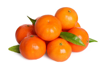 Fresh ripe tangerines and green leaves isolated on white