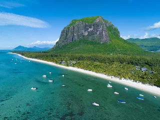 Papier Peint photo Le Morne, Maurice Aerial view: Luxury tropical beach, boats and Le Morne mountain in Mauritius island