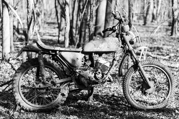 Olf motorcycle found in the woods