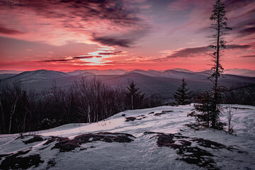 Obraz premium sunset in the mountains