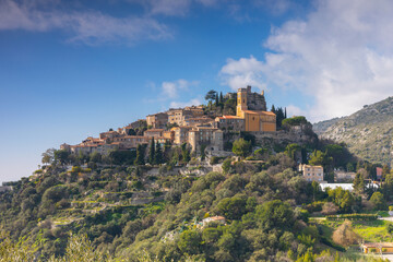 Fototapeta na wymiar Le village d'Èze en région Provence-Alpes-Côte d'Azur