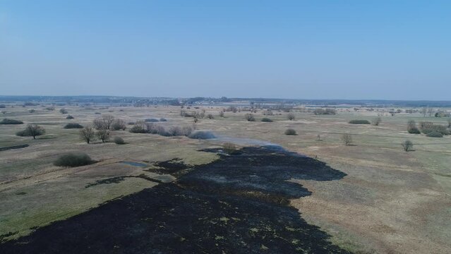 Wypalanie łąk - ujęcia z drona